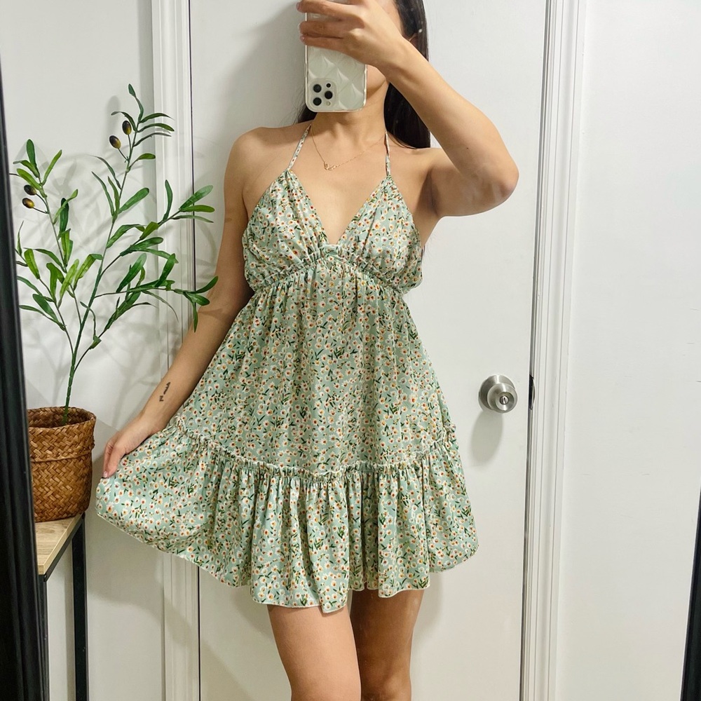 SHEIN Green Floral Mini Dress